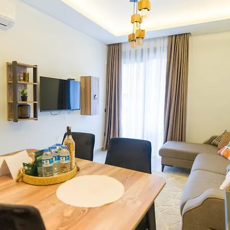 Qoople Saga 2 Apartment In The Heart Of Alanya And Near The Sea Apartament *